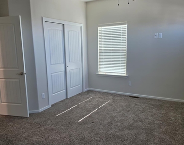 12603 Amesbury Drive - Photo Thumbnail 18