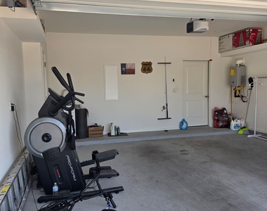 12603 Amesbury Drive - Photo Thumbnail 21