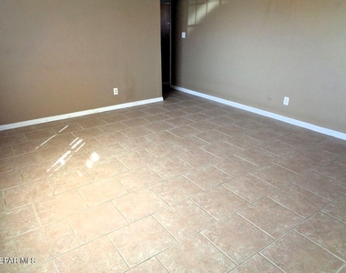 3711 Mcconnell Avenue - Photo Thumbnail 1