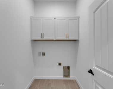 781 Cedarwood Avenue - Photo Thumbnail 26