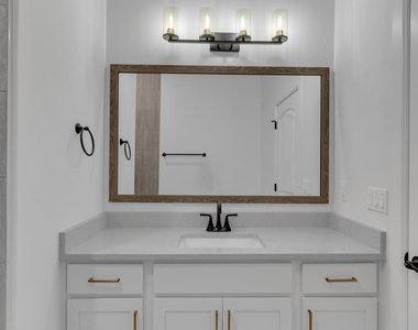 781 Cedarwood Avenue - Photo Thumbnail 9