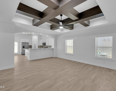 781 Cedarwood Avenue - Photo Thumbnail 12