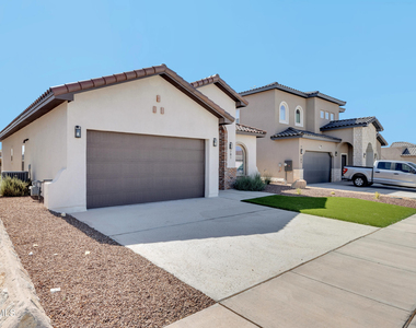 781 Cedarwood Avenue - Photo Thumbnail 3