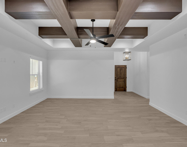 781 Cedarwood Avenue - Photo Thumbnail 15