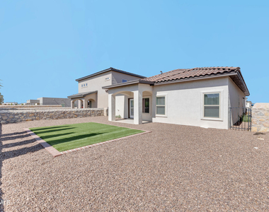 781 Cedarwood Avenue - Photo Thumbnail 37