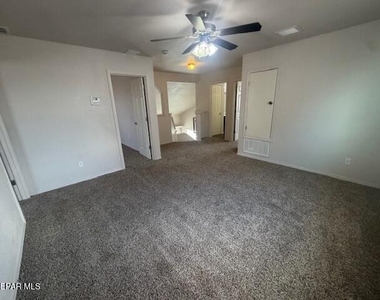 12008 Copper Hill Place - Photo Thumbnail 17