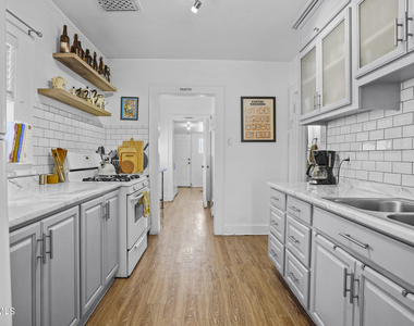 4017 Oxford Avenue - Photo Thumbnail 18