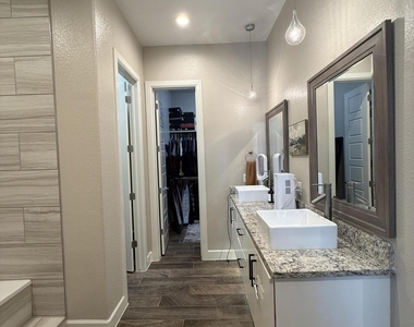 1732 Eased Street - Photo Thumbnail 19