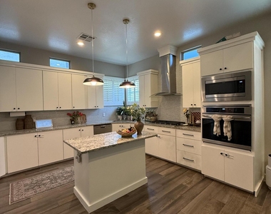 1732 Eased Street - Photo Thumbnail 38