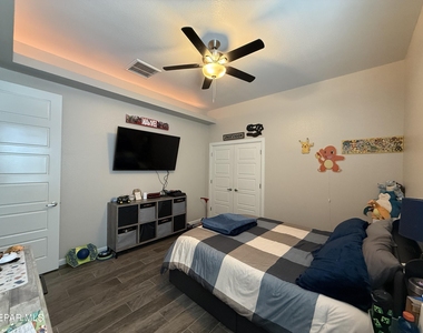 1732 Eased Street - Photo Thumbnail 8
