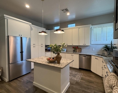 1732 Eased Street - Photo Thumbnail 36
