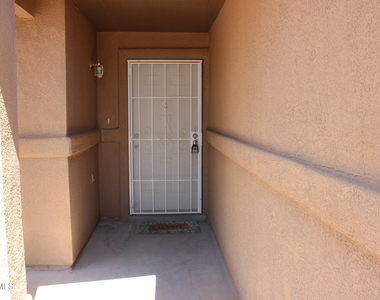 13978 Vaquero Rock Drive - Photo Thumbnail 3