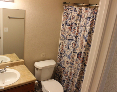 13978 Vaquero Rock Drive - Photo Thumbnail 17