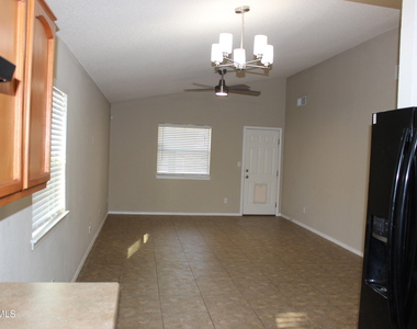 13978 Vaquero Rock Drive - Photo Thumbnail 11