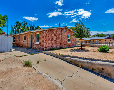 1001 Atwood Drive - Photo Thumbnail 36