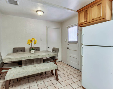 1001 Atwood Drive - Photo Thumbnail 9