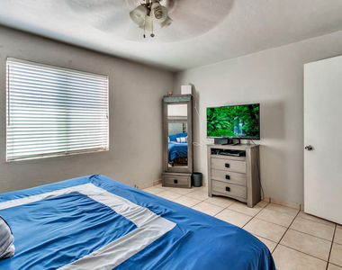 1001 Atwood Drive - Photo Thumbnail 27