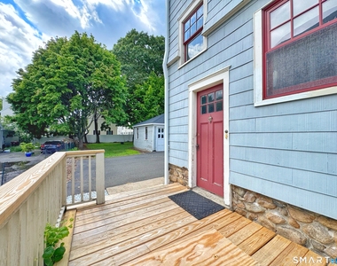 14 Woodbury Avenue - Photo Thumbnail 14