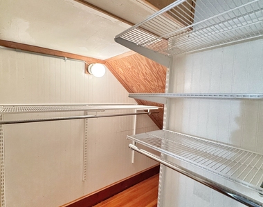 14 Woodbury Avenue - Photo Thumbnail 13