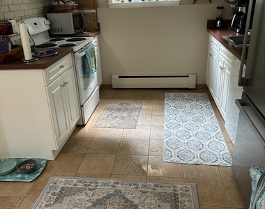 15 Earl Avenue - Photo Thumbnail 2