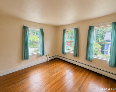 111 Rockwell Street - Photo Thumbnail 10