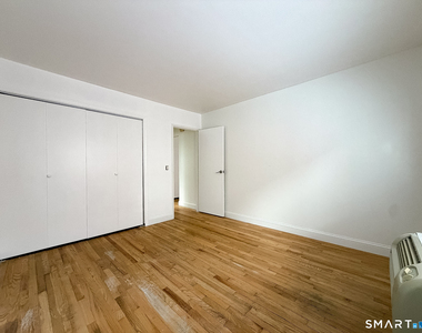 18 Prospect Avenue - Photo Thumbnail 6