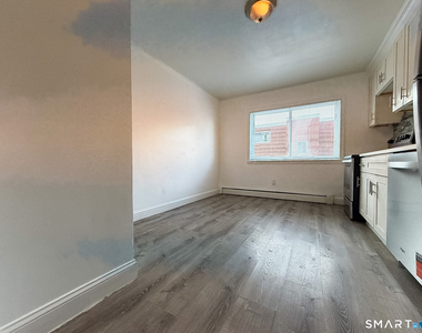 18 Prospect Avenue - Photo Thumbnail 3