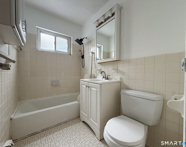 18 Prospect Avenue - Photo Thumbnail 9