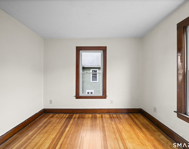 44 Bigelow Avenue - Photo Thumbnail 27