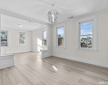 214 Hemingway Avenue - Photo Thumbnail 4