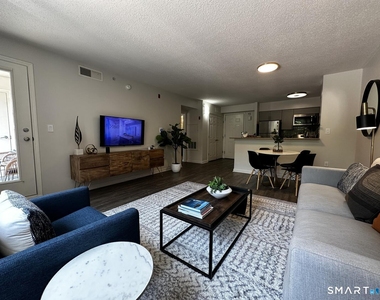 52 Forest Street - Photo Thumbnail 19