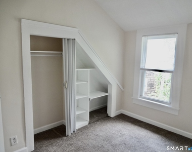 518 Midland Avenue - Photo Thumbnail 16