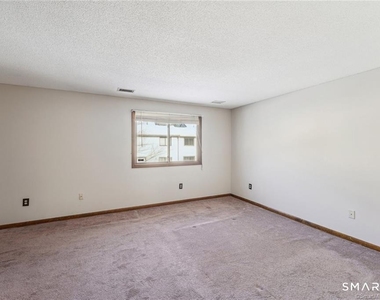 17 Oak Forest Drive - Photo Thumbnail 25