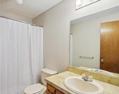 17 Oak Forest Drive - Photo Thumbnail 24