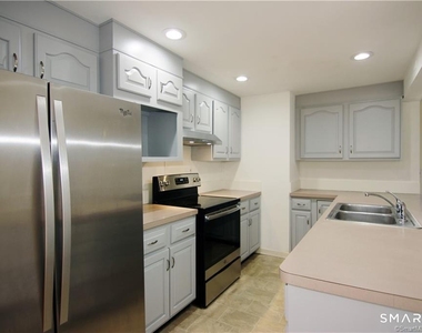 33 River Street - Photo Thumbnail 6