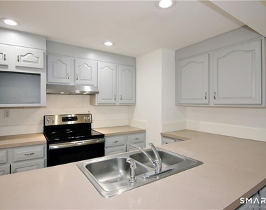 33 River Street - Photo Thumbnail 8