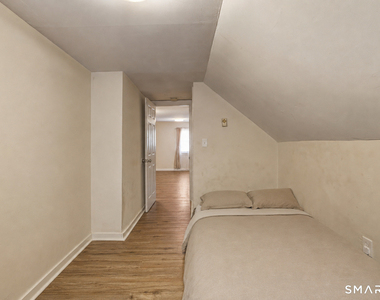 45 Columbia Street - Photo Thumbnail 7