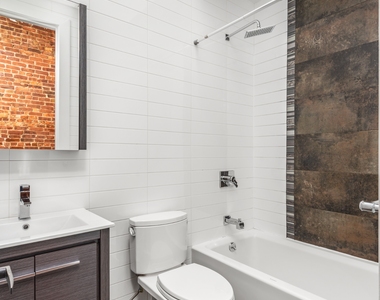 638 Wilson Avenue - Photo Thumbnail 5