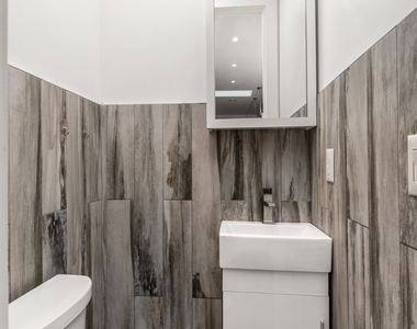 638 Wilson Avenue - Photo Thumbnail 6