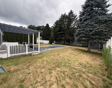 112 Annetta Street - Photo Thumbnail 2