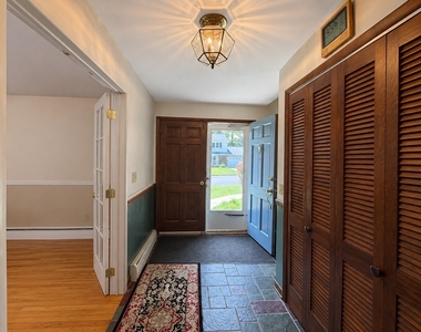 240 Ridgefield Road - Photo Thumbnail 5