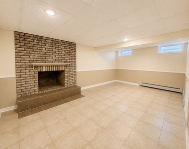 240 Ridgefield Road - Photo Thumbnail 10