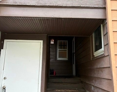 601 Court Street - Photo Thumbnail 2