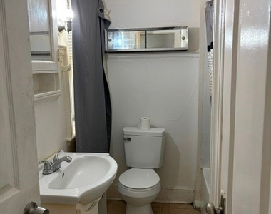 601 Court Street - Photo Thumbnail 9