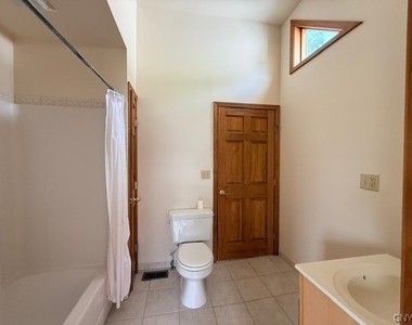 2937 Hamlin Avenue - Photo Thumbnail 17