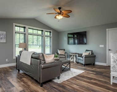 103 Sand Piper - Photo Thumbnail 15