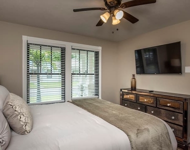 103 Sand Piper - Photo Thumbnail 31