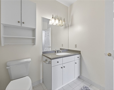 526 Plum Street - Photo Thumbnail 28