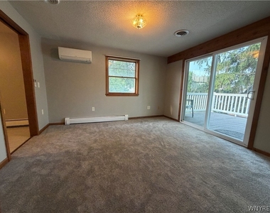 825 Payne Avenue - Photo Thumbnail 5