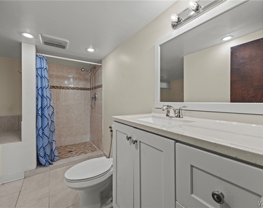 80 Capen Boulevard - Photo Thumbnail 16